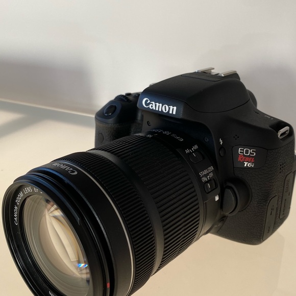 Canon EOS Rebel T6i 135mm - Picture 2 of 5